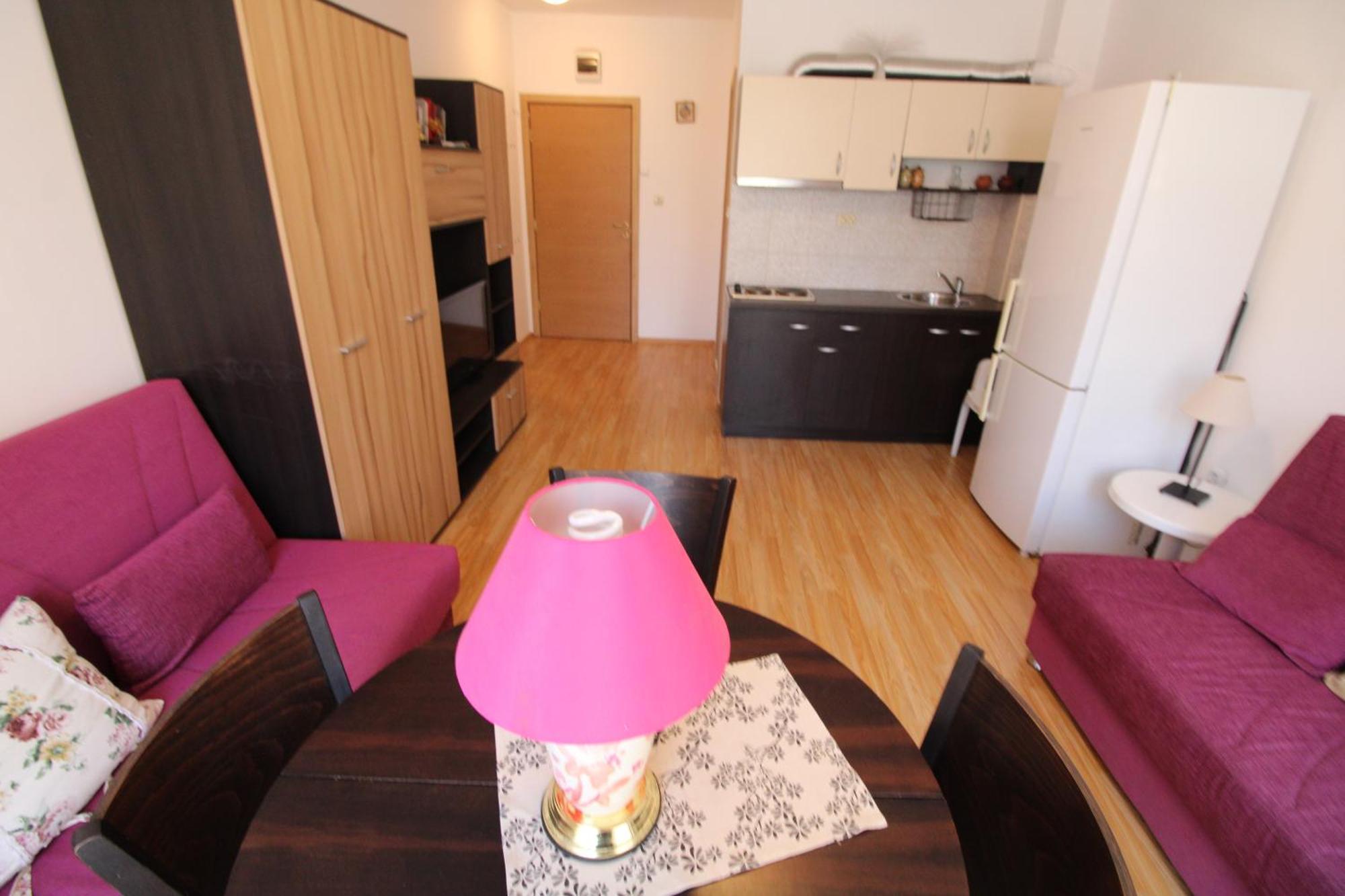 Sunny Day 6 - Menada Apartment